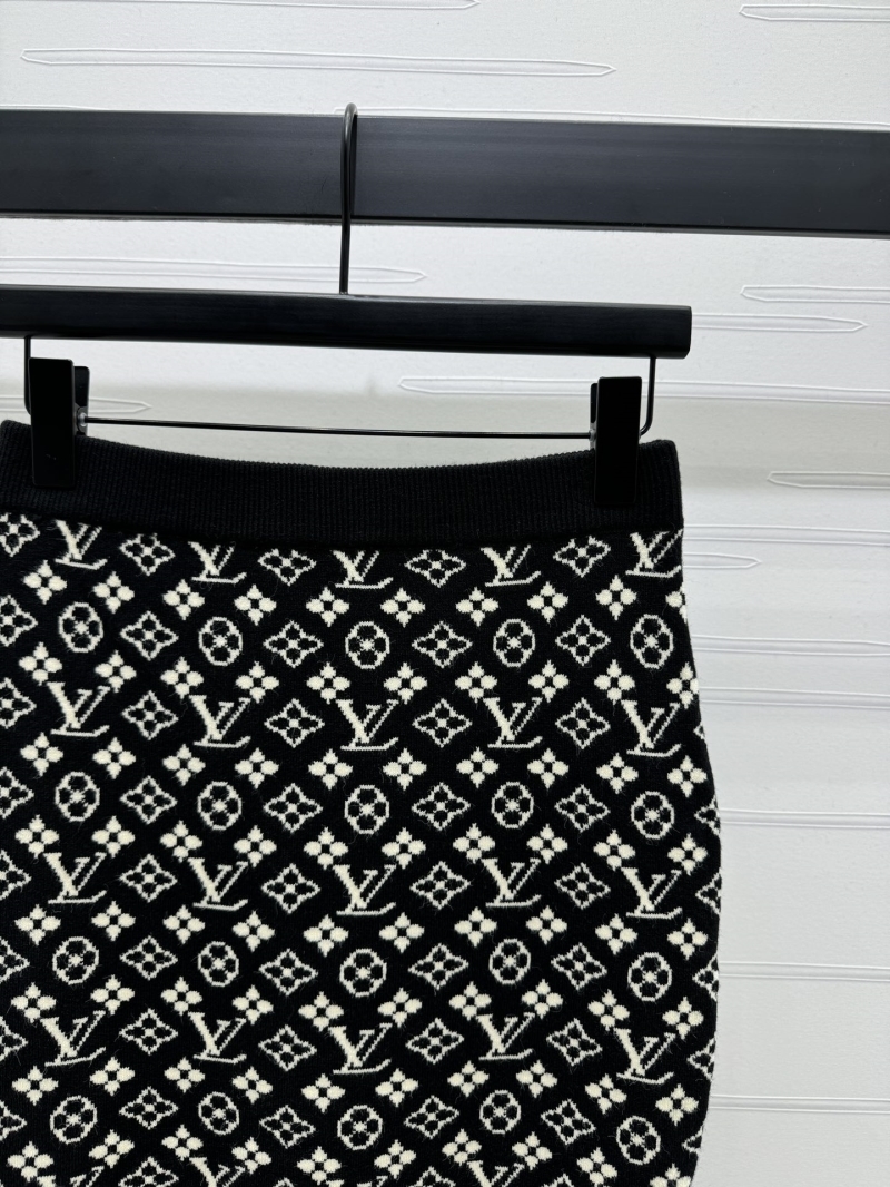 LV Skirts